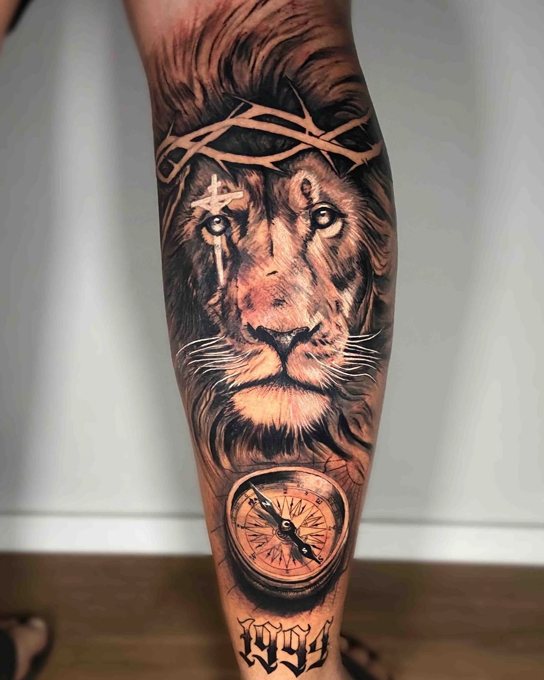 Especialista em Tatuagem Realista no Portal dos Ipês, Cajamar. Transformando memórias em arte na pele com técnica e segurança